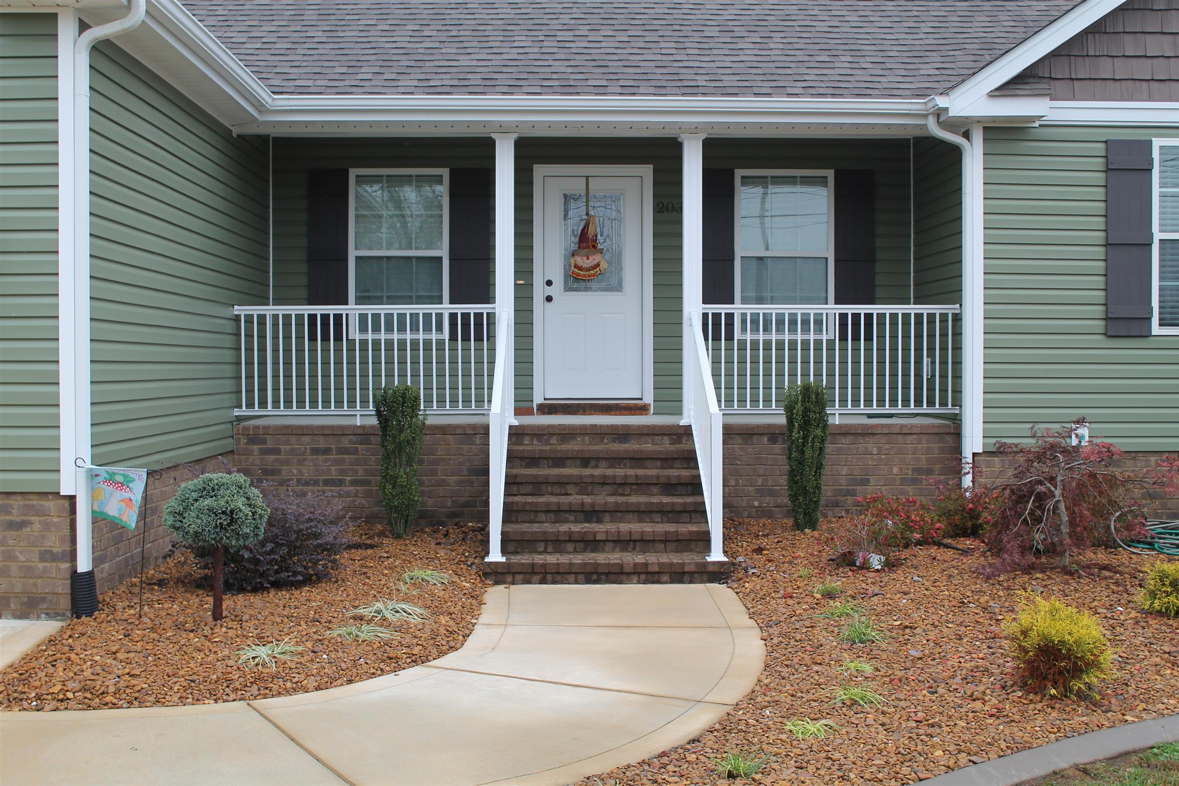 203 Wiseman Road Tullahoma, TN 37388 - Photo 2 of 18 Gallery Image 2