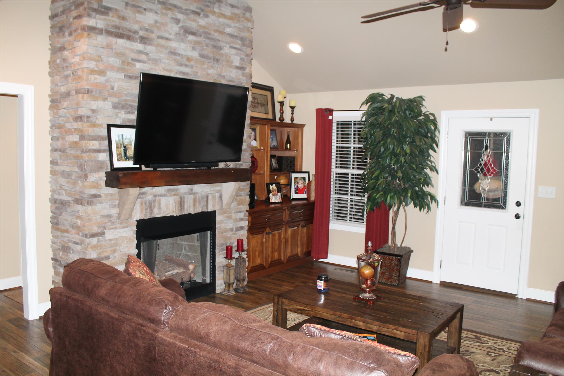 203 Wiseman Road Tullahoma, TN 37388 - Photo 4 of 18 Gallery Image 4