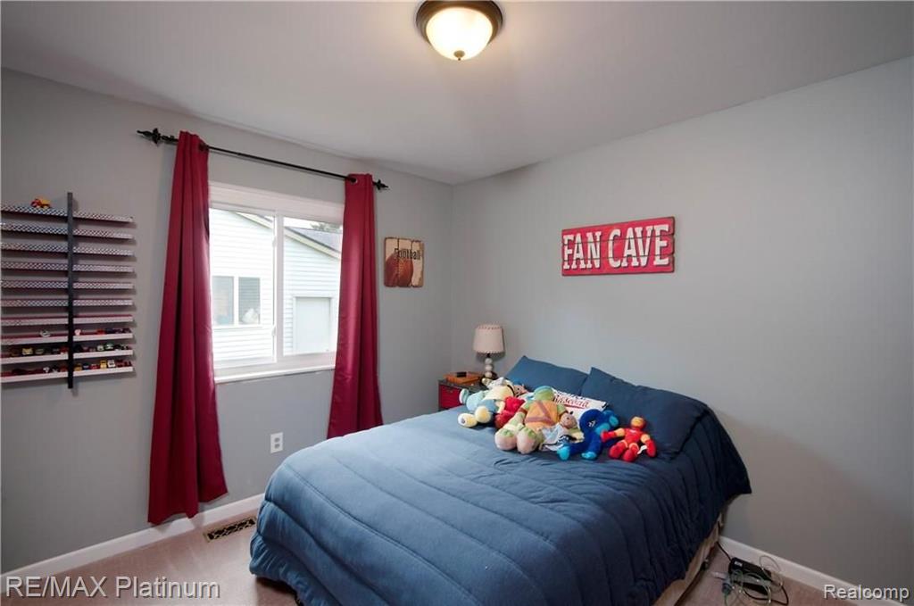 1667 Dancer Drive Rochester Hills, MI 48307 - Photo 13 of 25 Gallery Image 13