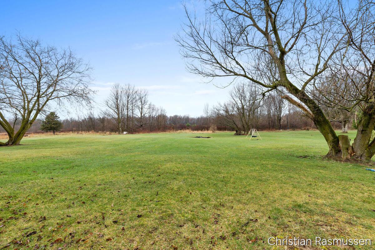 675 East Sessions Road Sheridan, MI 48884 - Photo 20 of 20 675-E-Sessions_020