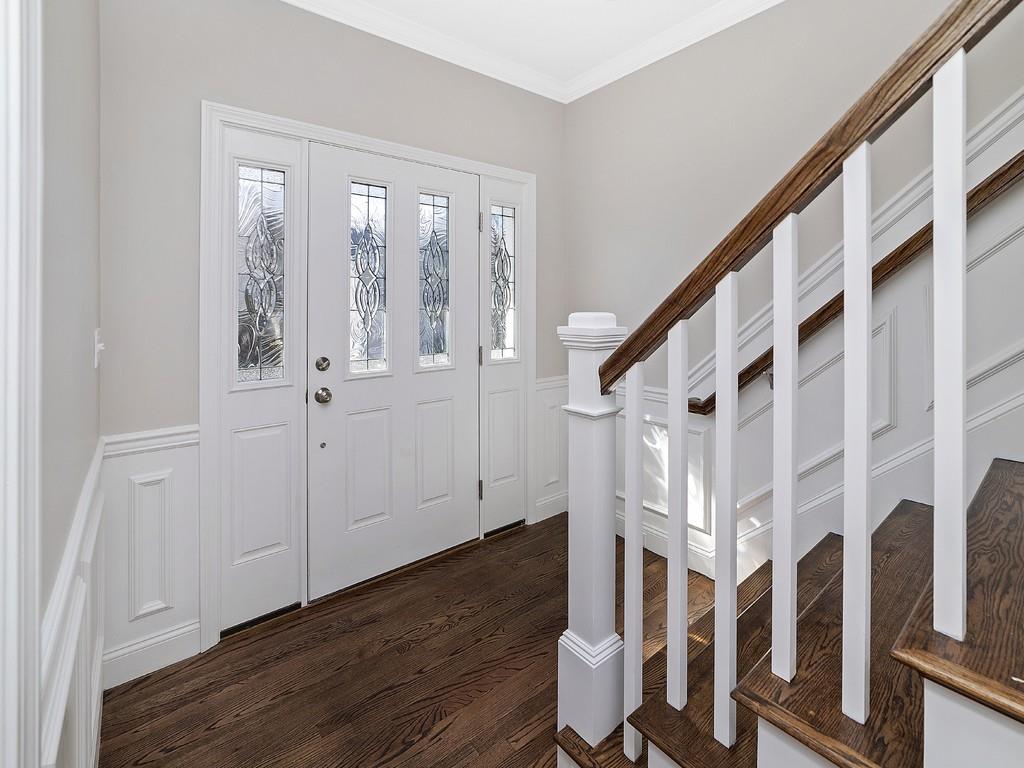 35 Rockridge Road Waltham, MA 02453 - Photo 16 of 41 Gallery Image 16