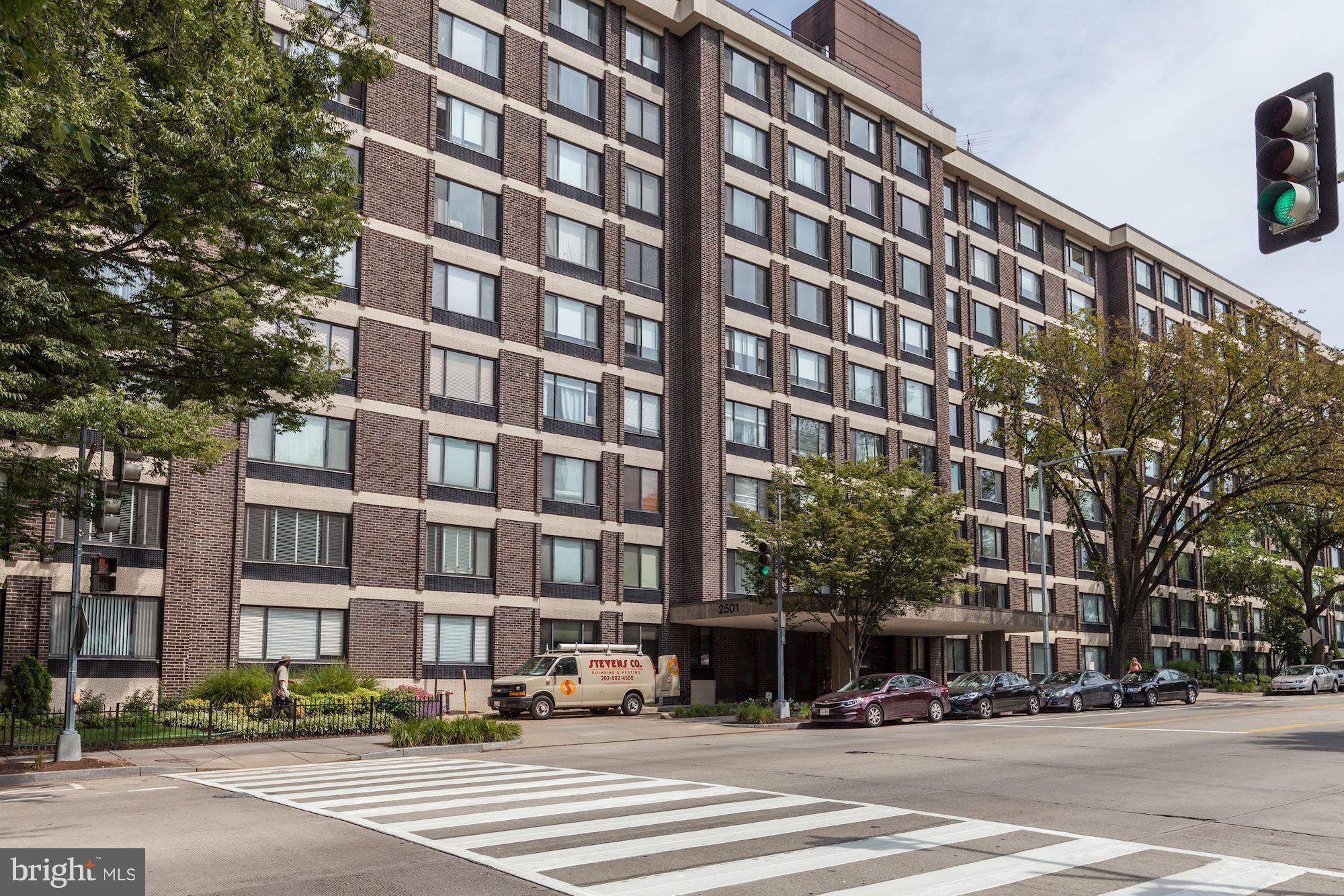 2501 Calvert Street Northwest, Unit 110 Washington, DC 20008 - Photo 2 of 28 Exterior (Front) of Building