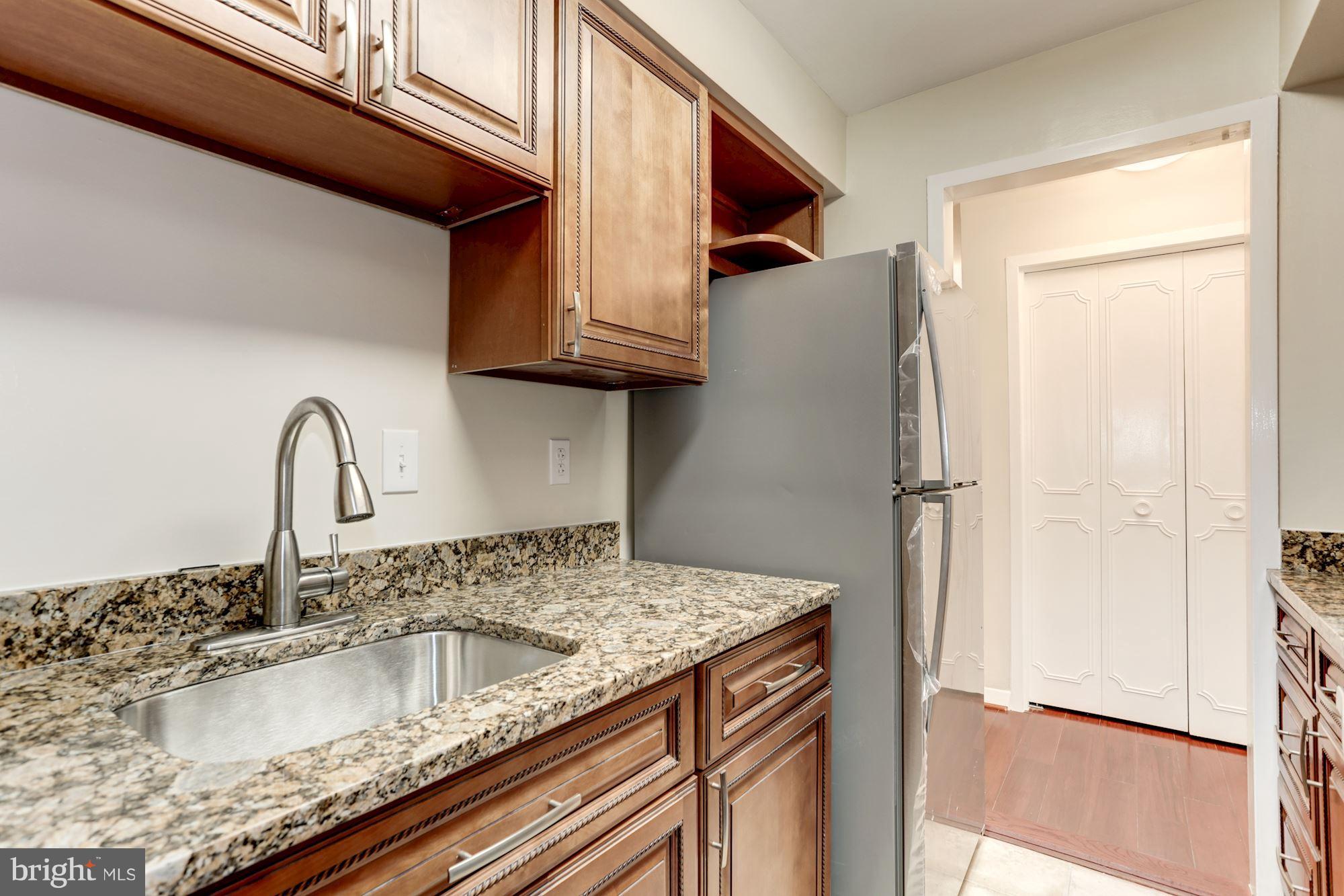 2501 Calvert Street Northwest, Unit 110 Washington, DC 20008 - Photo 12 of 28 Kitchen