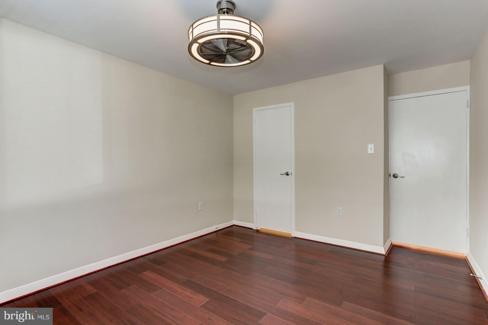 2501 Calvert Street Northwest, Unit 110 Washington, DC 20008 - Photo 18 of 28 Bedroom