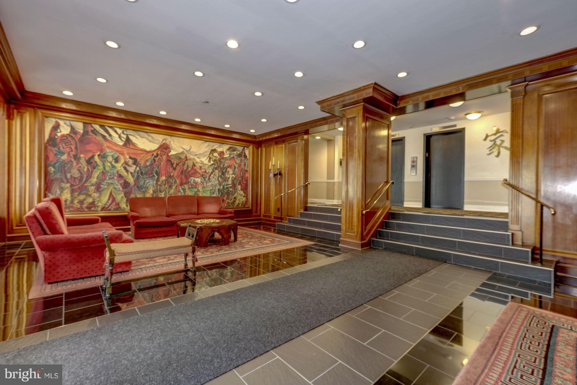 2501 Calvert Street Northwest, Unit 110 Washington, DC 20008 - Photo 5 of 28 Lobby