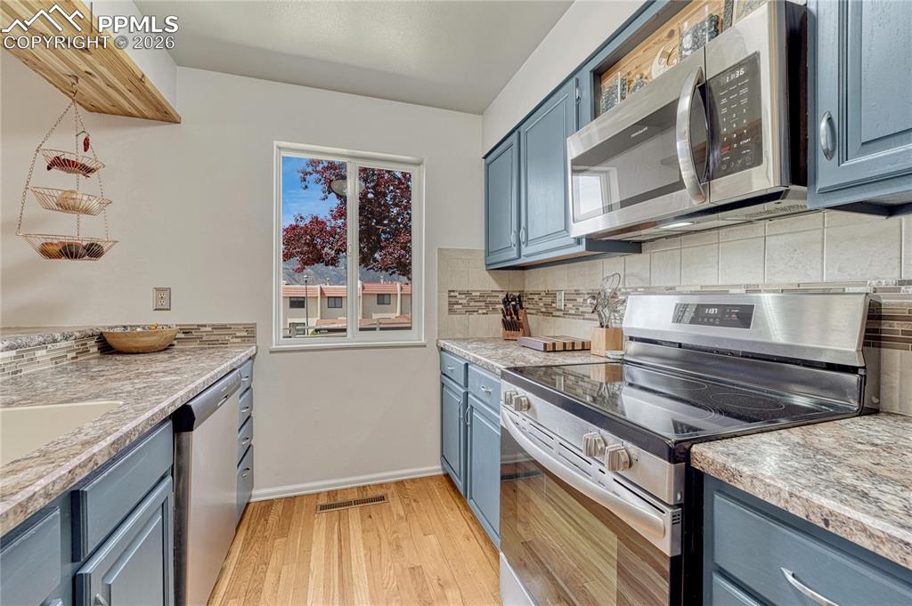 918 Fontmore Road, Unit A Colorado Springs, CO 80904 - Photo 14 of 43