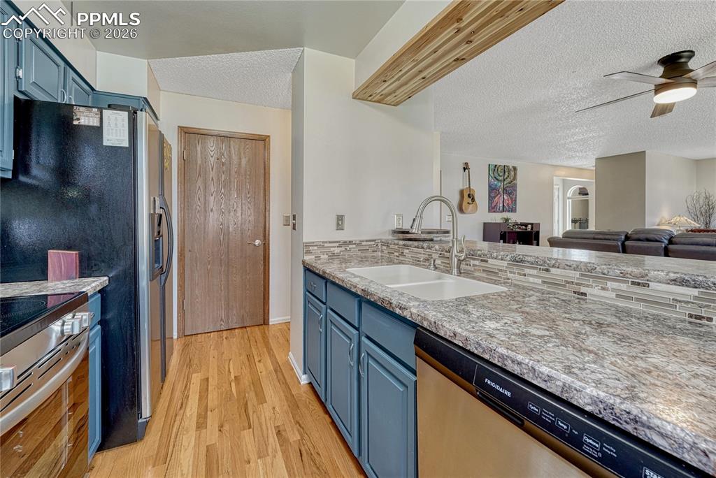 918 Fontmore Road, Unit A Colorado Springs, CO 80904 - Photo 16 of 43