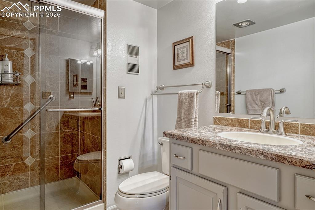 918 Fontmore Road, Unit A Colorado Springs, CO 80904 - Photo 21 of 43