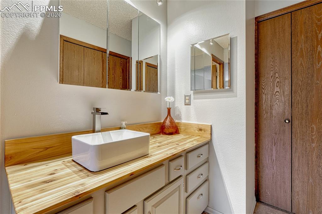 918 Fontmore Road, Unit A Colorado Springs, CO 80904 - Photo 28 of 43