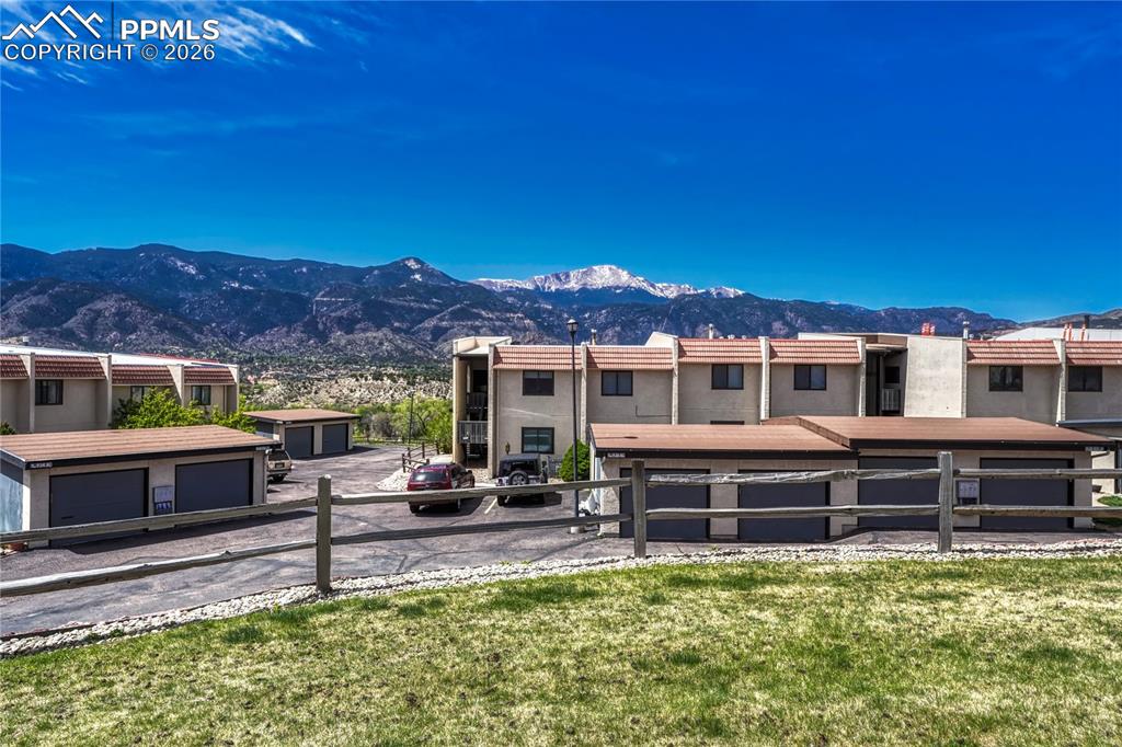 918 Fontmore Road, Unit A Colorado Springs, CO 80904 - Photo 36 of 43