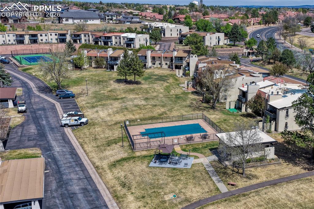 918 Fontmore Road, Unit A Colorado Springs, CO 80904 - Photo 40 of 43 Community Space