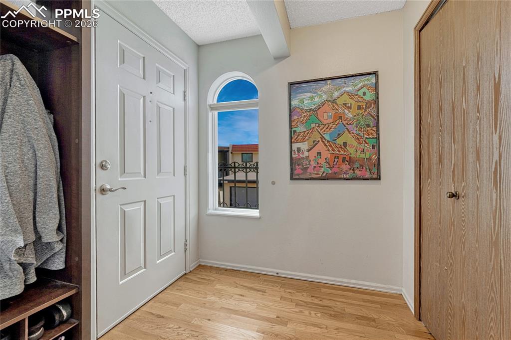 918 Fontmore Road, Unit A Colorado Springs, CO 80904 - Photo 5 of 43