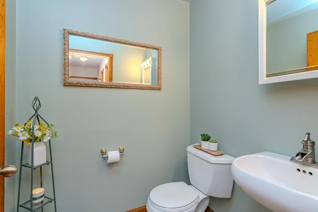 $530,000 | 2140 Shadow View Circle, Plover, WI 54467