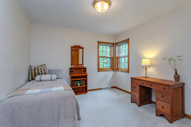 $530,000 | 2140 Shadow View Circle, Plover, WI 54467