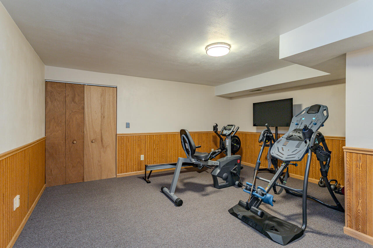 2140 Shadow View Circle Plover, WI 54467 - Photo 45 of 48 939A6294