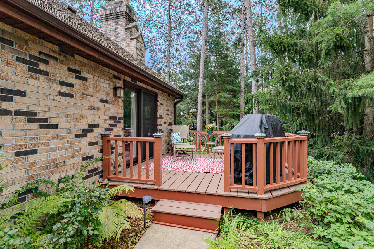 2140 Shadow View Circle Plover, WI 54467 - Photo 8 of 48 Deck off the living room