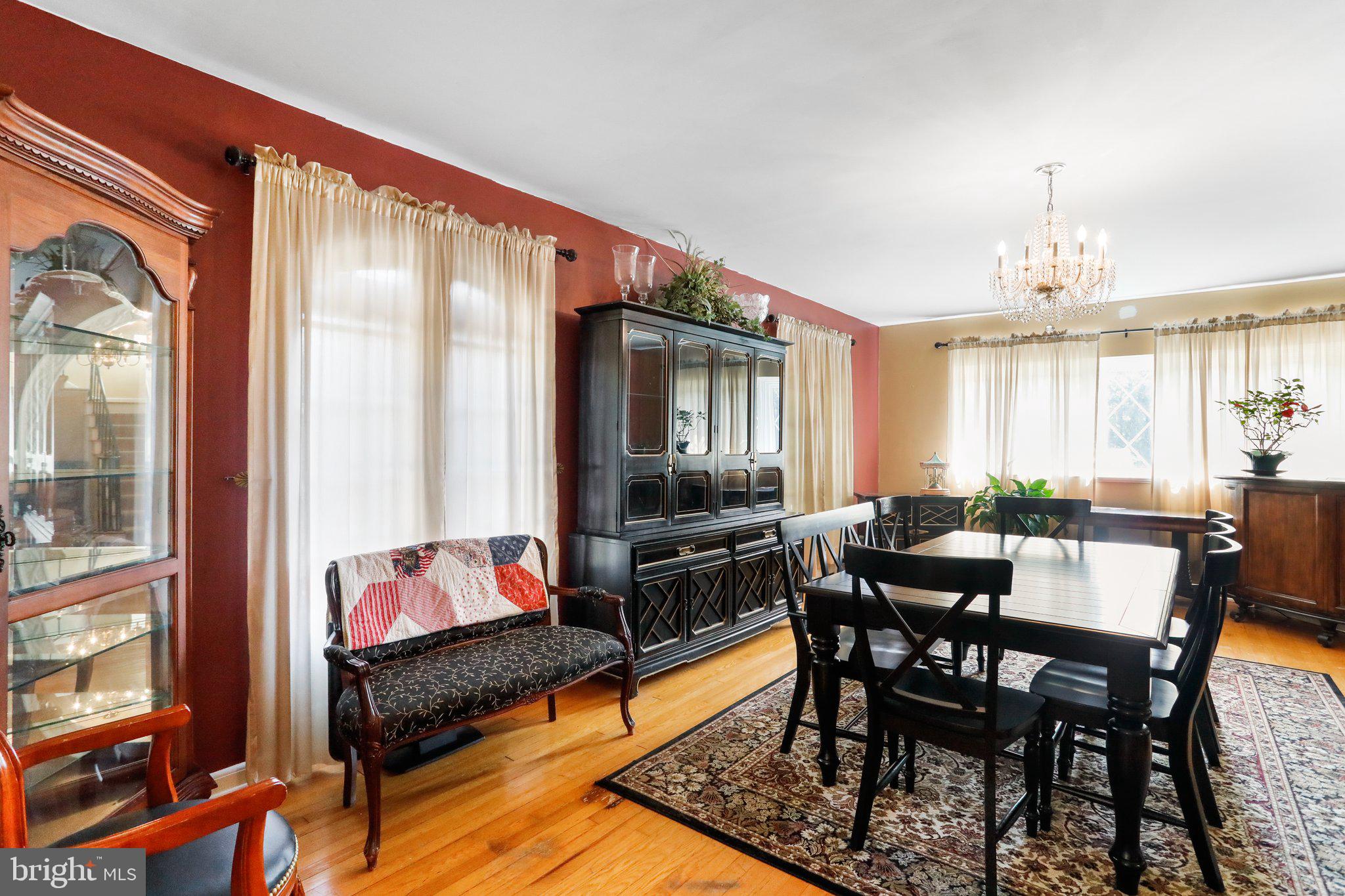 815 Windsor Road Cumberland, MD 21502 - Photo 11 of 46 Can you imagine a dinner party here?!