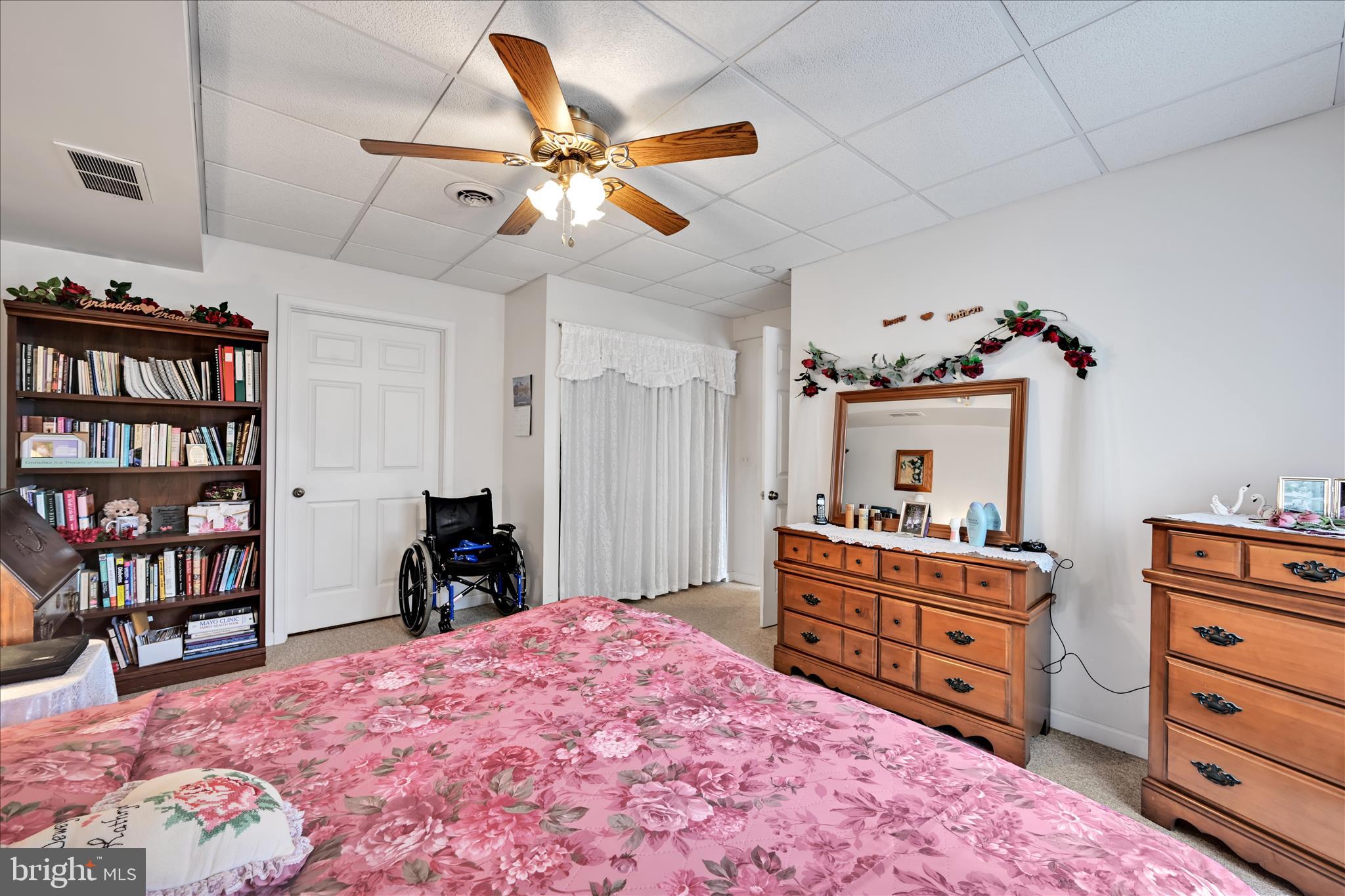 188 Lengle Road Myerstown, PA 17067 - Photo 34 of 58 a bed room with a bed and a television