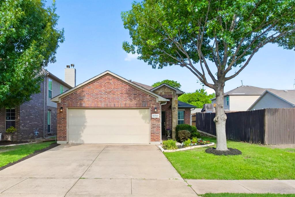 5069 Britton Ridge Lane Fort Worth, TX 76179 - Photo 2 of 32 A sweet, single story home in an enclave neighborhood - convenience and cuteness!