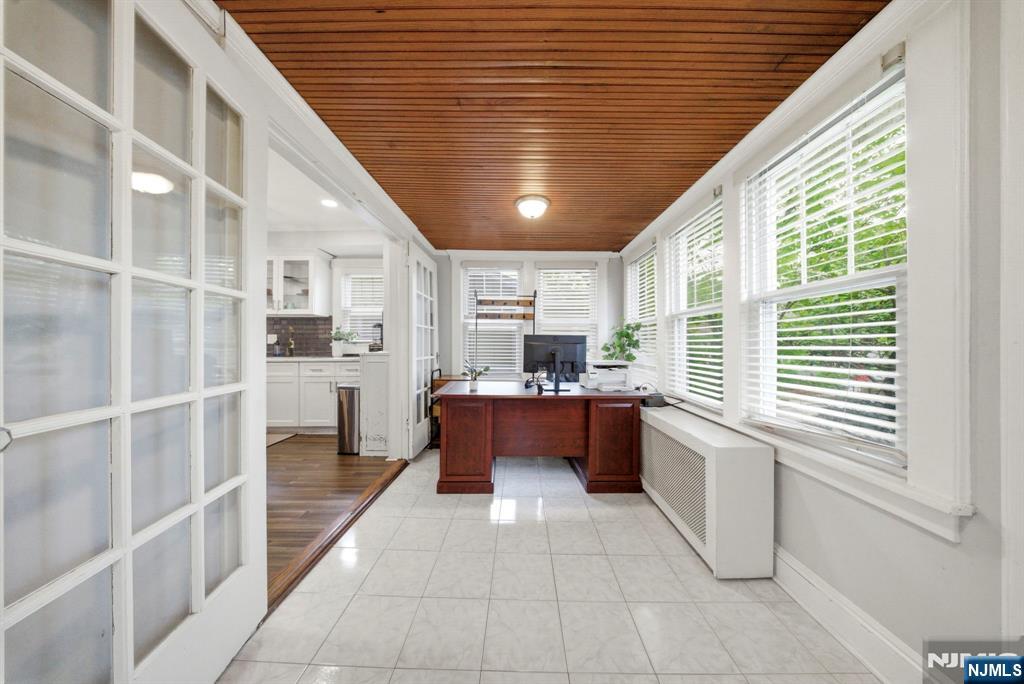 105 Daniel Avenue Rutherford, NJ 07070 - Photo 28 of 38 a large room with a large window