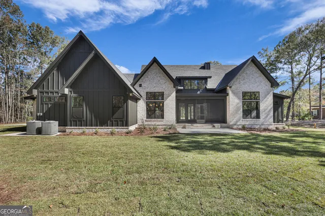 $950,000 | 112 Wakefield Drive, Guyton, GA 31312