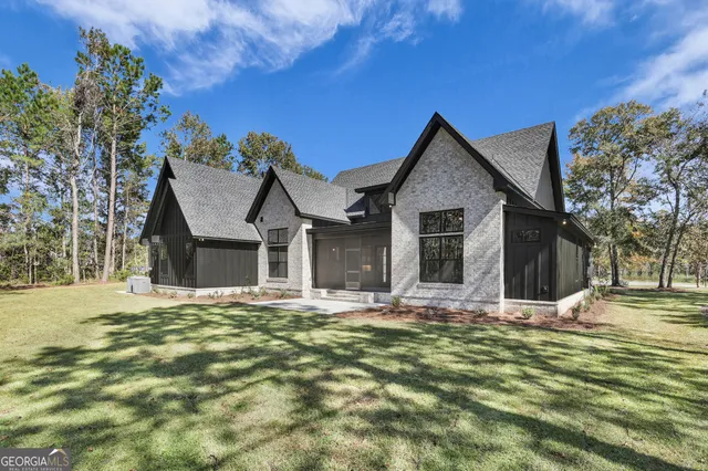 $950,000 | 112 Wakefield Drive, Guyton, GA 31312