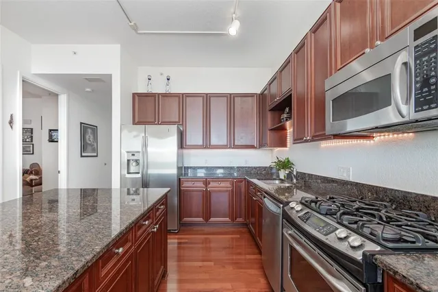 $2,600 | 150 East Robinson Street, Unit 2510, Orlando, FL 32801