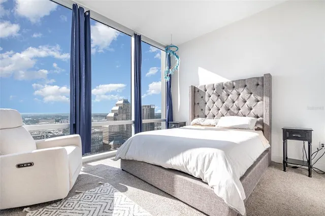 $2,600 | 150 East Robinson Street, Unit 2510, Orlando, FL 32801