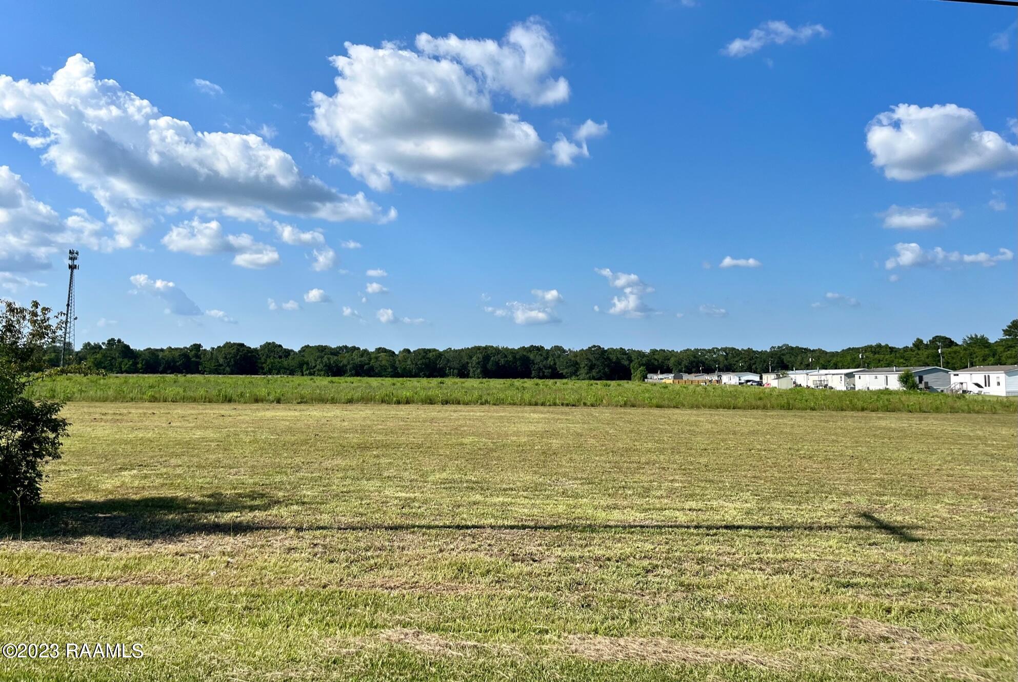 3 Sieber Road, Unit R St. Martinville, LA 70582 - Photo 2 of 6 IMG_4202 (3)