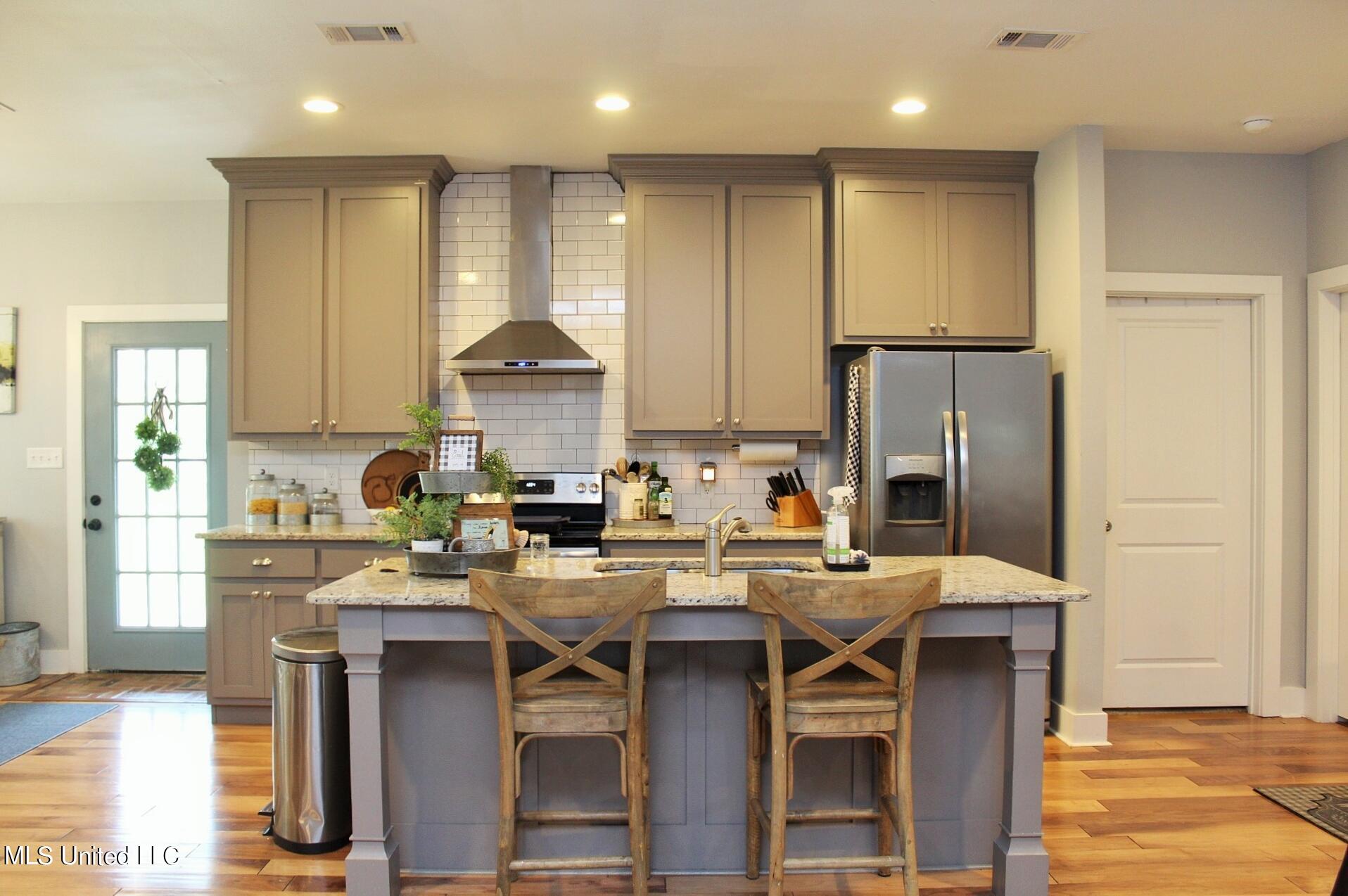 134 Easley Road Lucedale, MS 39452 - Photo 5 of 36 5-Kitchen