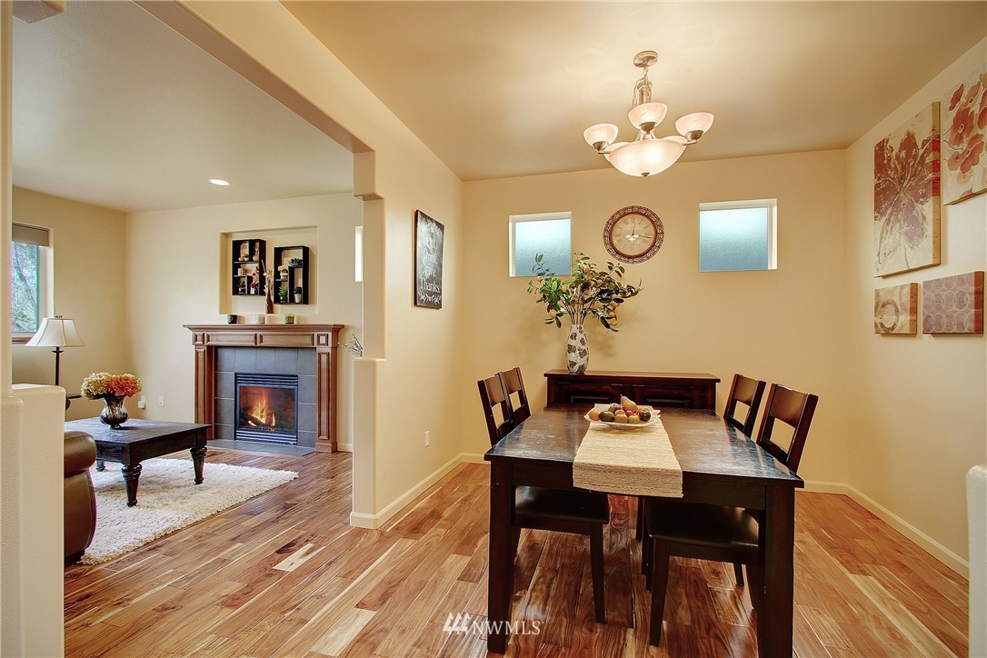 18306 34th Avenue Southeast Bothell, WA 98012 - Photo 5 of 21 Gallery Image 5