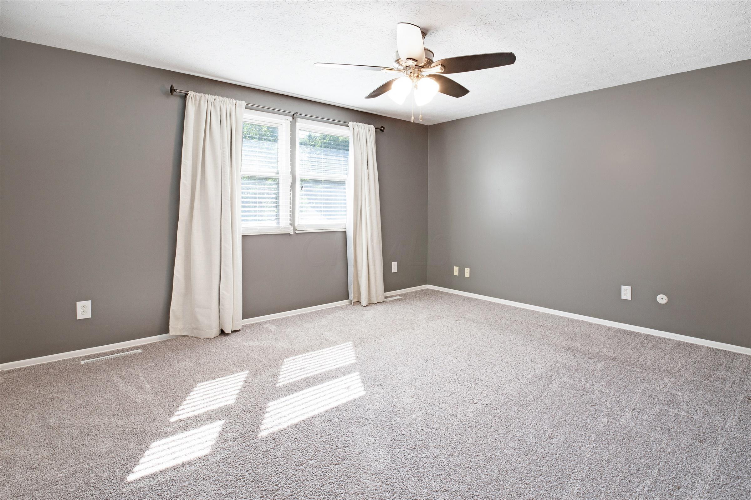 6413 Deer Ridge Lane Columbus, OH 43229 - Photo 22 of 31