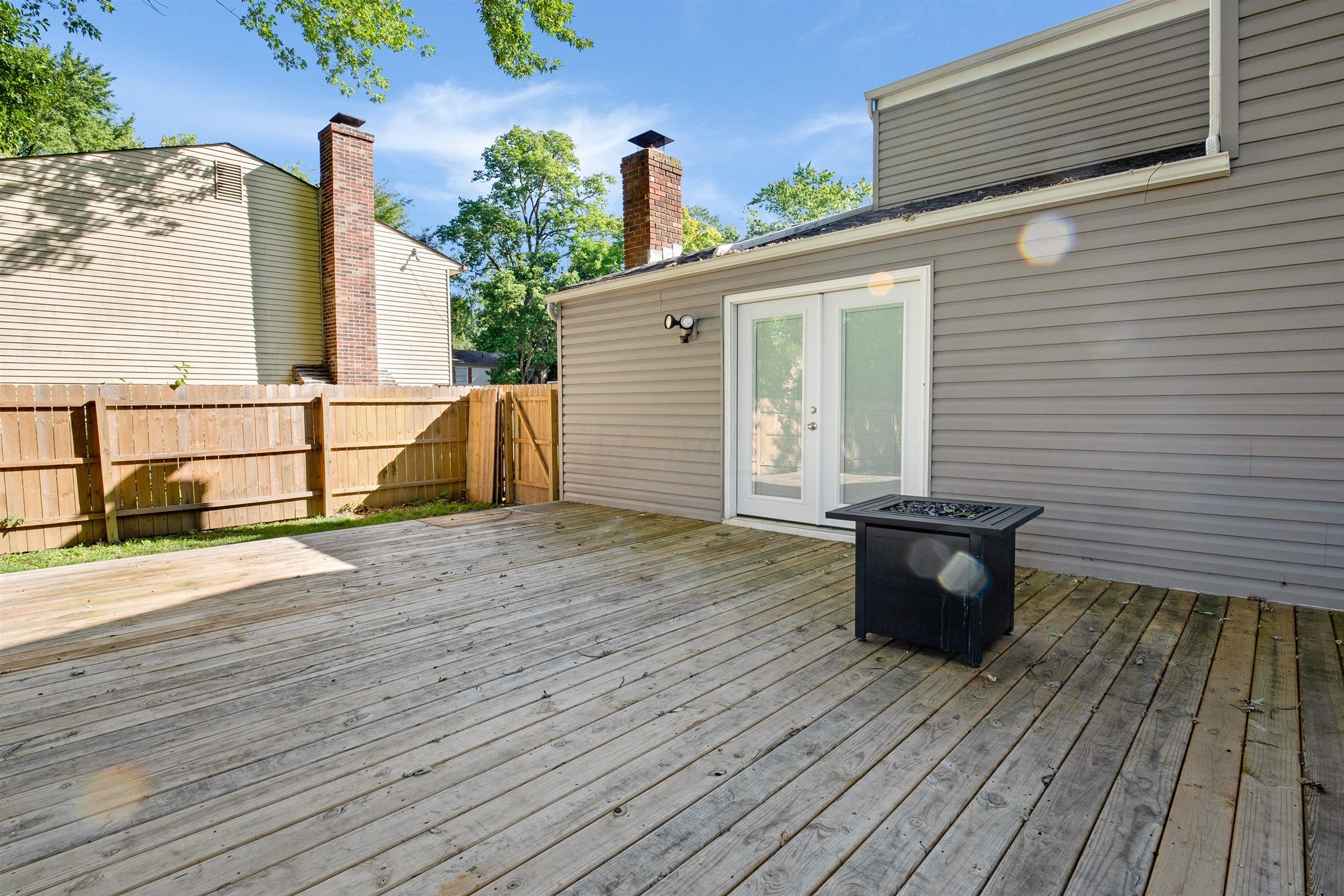 6413 Deer Ridge Lane Columbus, OH 43229 - Photo 24 of 31