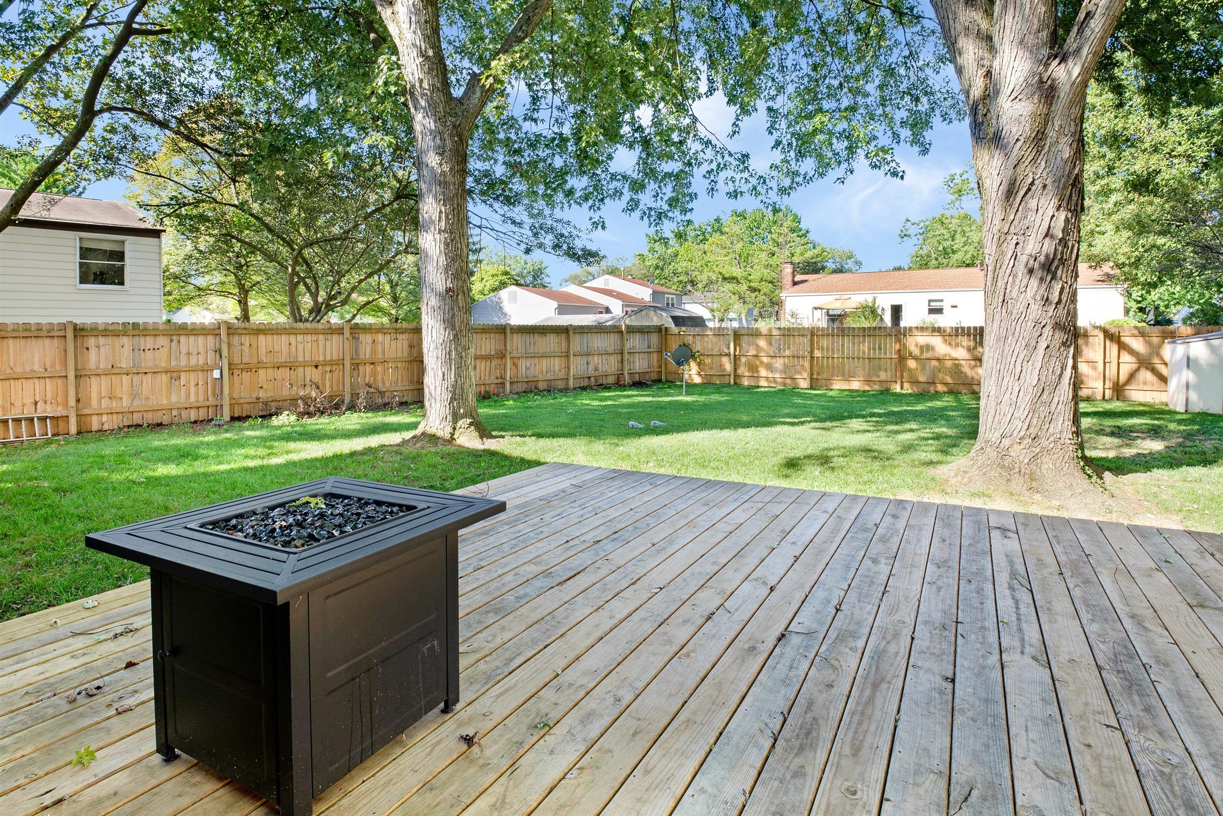 6413 Deer Ridge Lane Columbus, OH 43229 - Photo 25 of 31