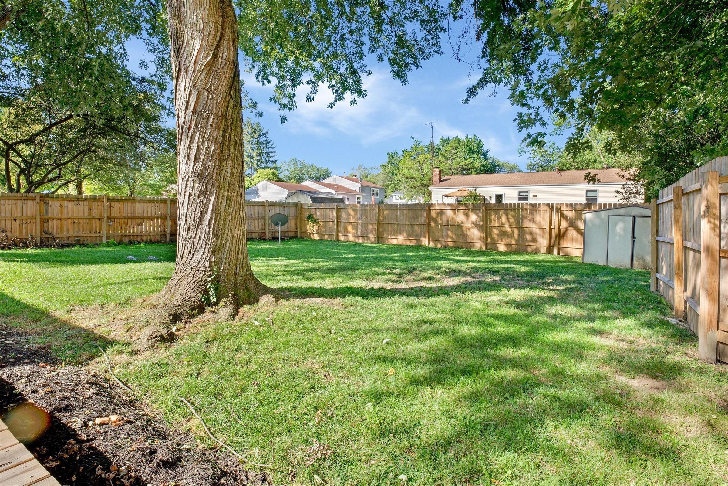 6413 Deer Ridge Lane Columbus, OH 43229 - Photo 27 of 31