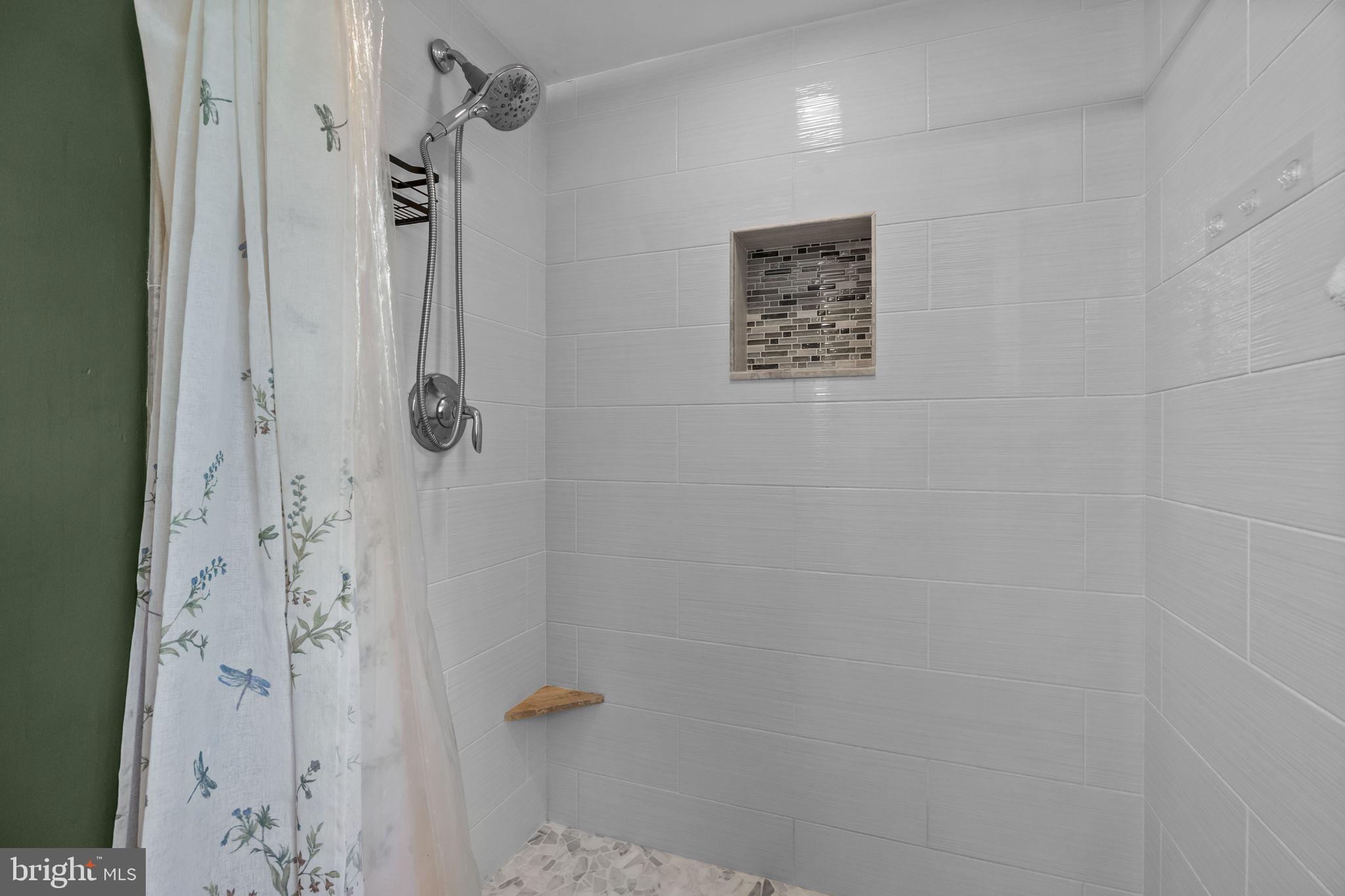 320 Pheasant Run Drive Doylestown, PA 18901 - Photo 28 of 47 a bathroom with a shower