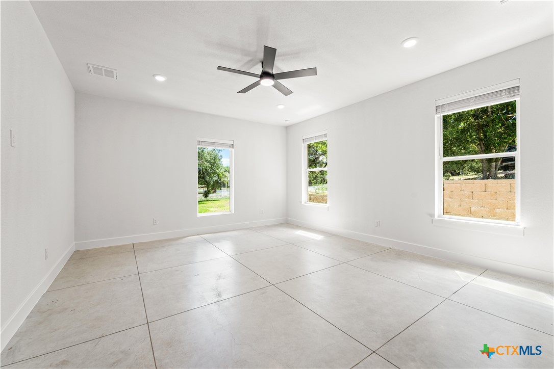 3244 Lois Lane Kempner, TX 76539 - Photo 26 of 35 a view of an empty room with a window