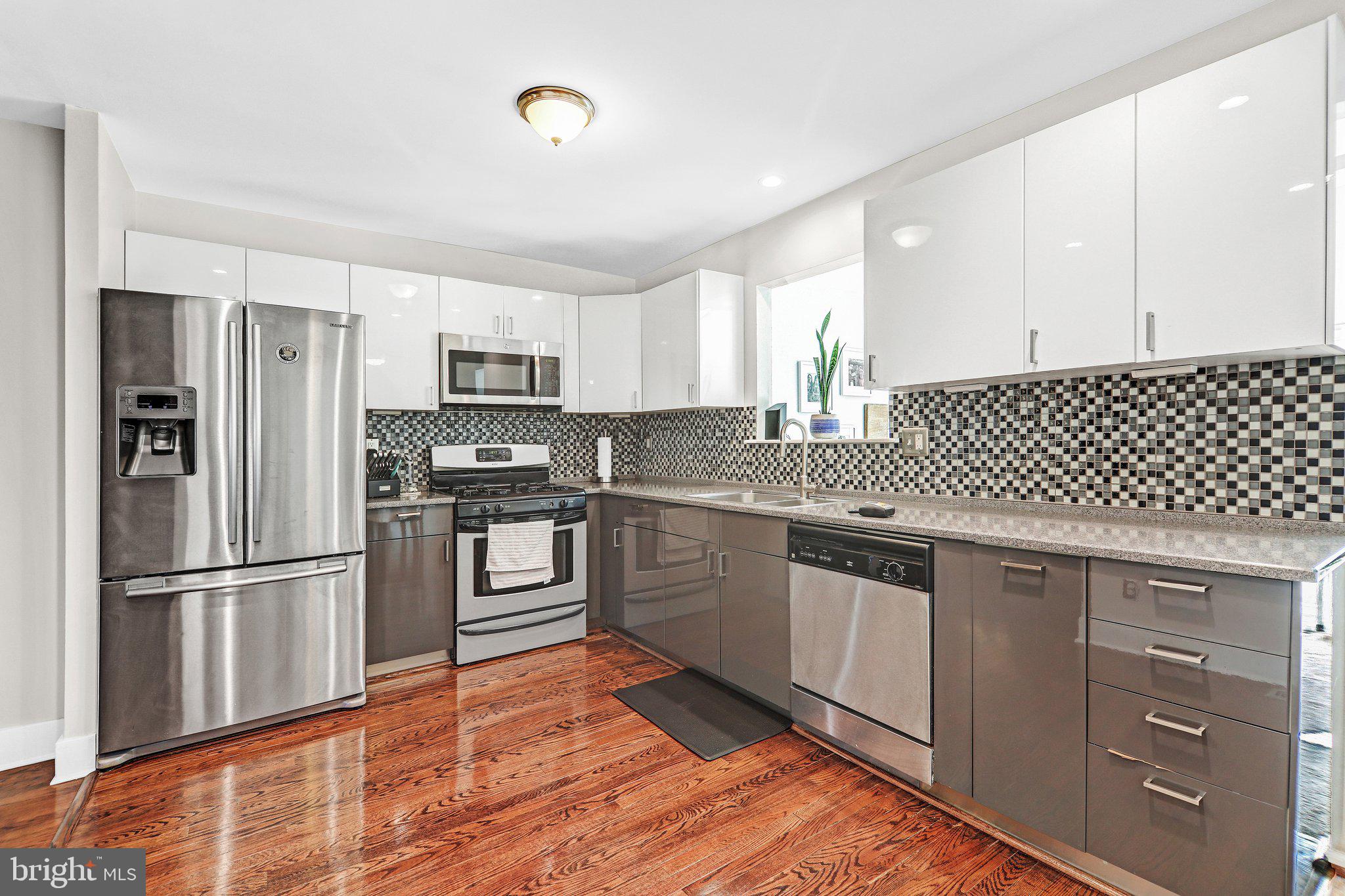 1030 Rafter Road Norristown, PA 19403 - Photo 11 of 33 Kithcen
