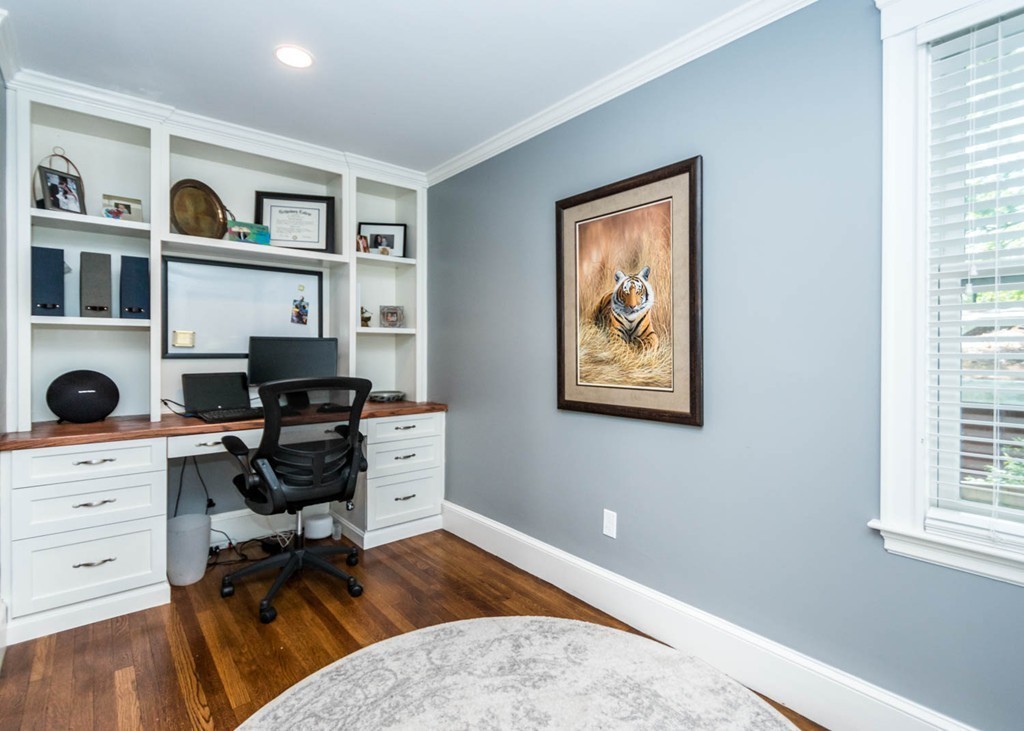 80 Lawton Road Needham, MA 02492 - Photo 17 of 30 a workspace with furniture and window