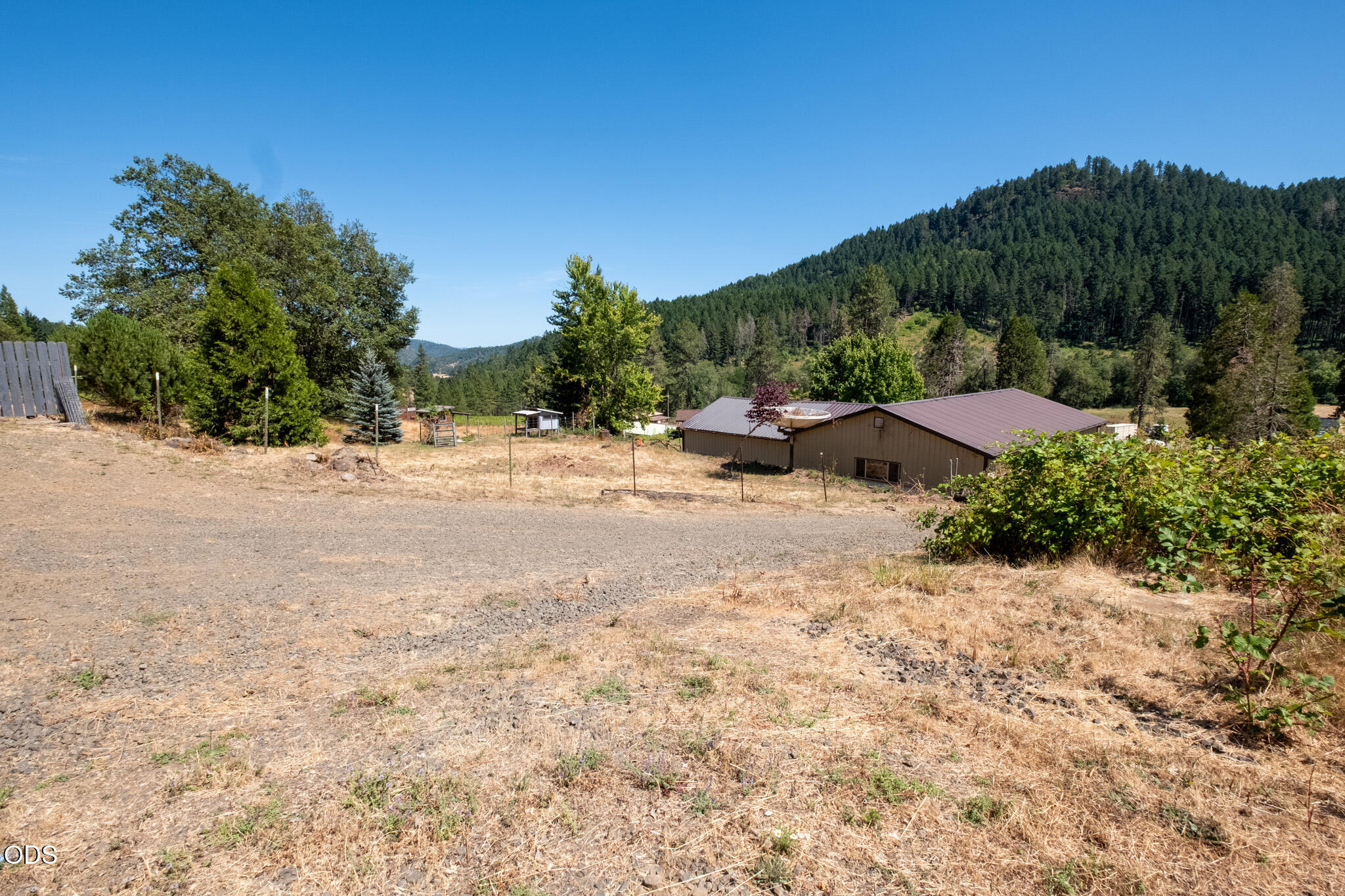 1329 Larson Road Roseburg, OR 97471 - Photo 49 of 65