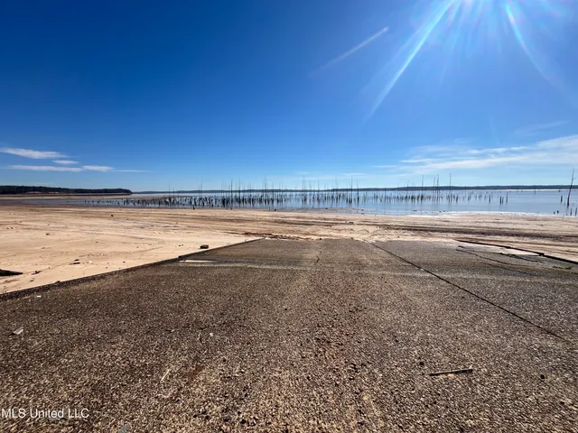 $456,000 | 0 Carver Point Road, Coffeeville, MS 38922