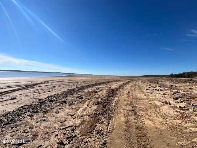 $456,000 | 0 Carver Point Road, Coffeeville, MS 38922