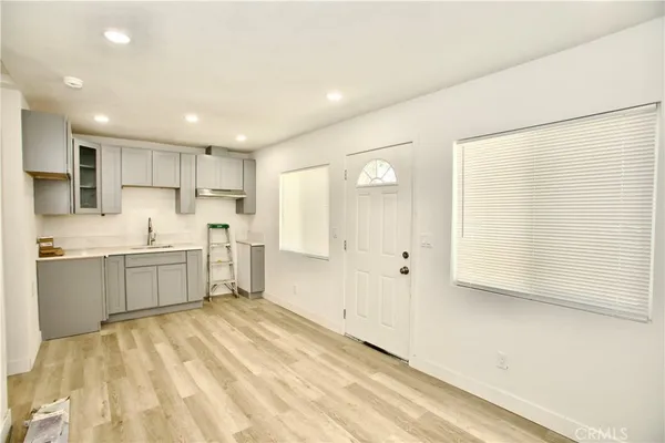 $1,750 | 4837 North E Street, San Bernardino, CA 92407