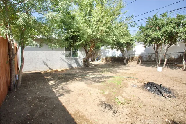 $1,750 | 4837 North E Street, San Bernardino, CA 92407