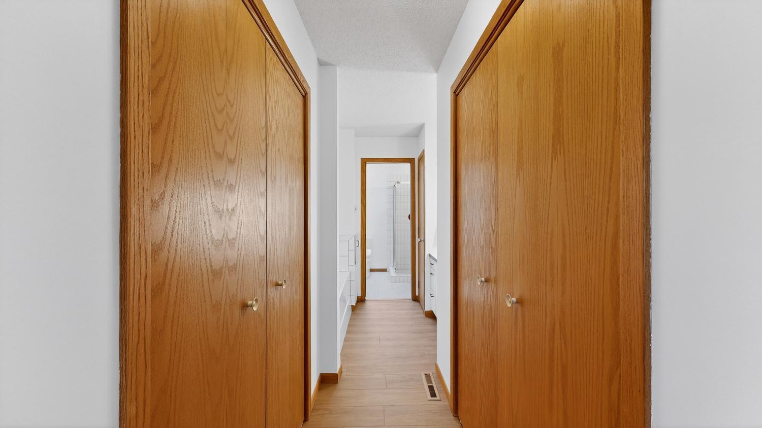 2636 Westridge Lane Northwest Rochester, MN 55901 - Photo 15 of 43