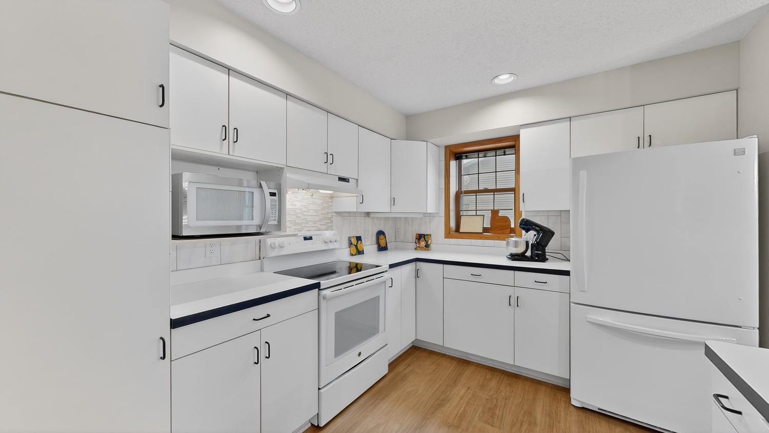 2636 Westridge Lane Northwest Rochester, MN 55901 - Photo 7 of 43