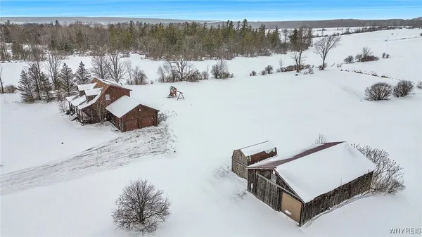 $450,000 | 541 Genesee Road, Arcade, NY 14009