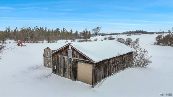 $450,000 | 541 Genesee Road, Arcade, NY 14009