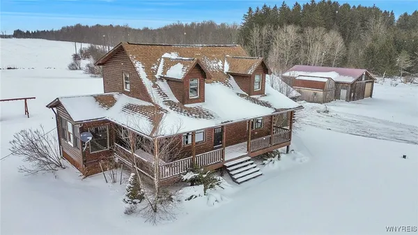 $450,000 | 541 Genesee Road, Arcade, NY 14009