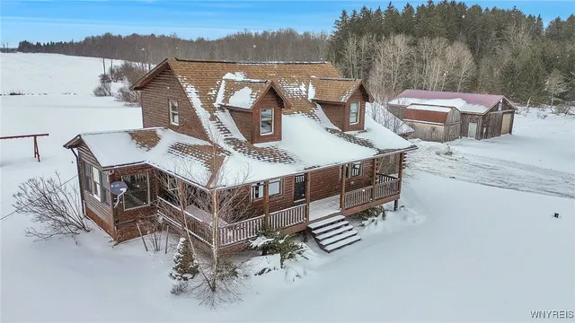 $450,000 | 541 Genesee Road, Arcade, NY 14009